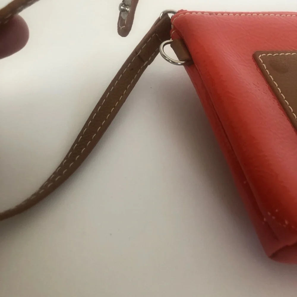 Nine West wristlet